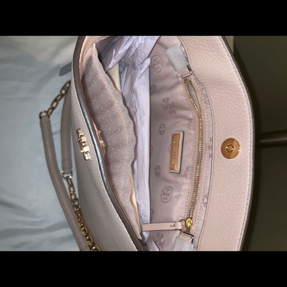 NWT - Tory Burch Marsden Leather Swingpack - Picture 4 of 7